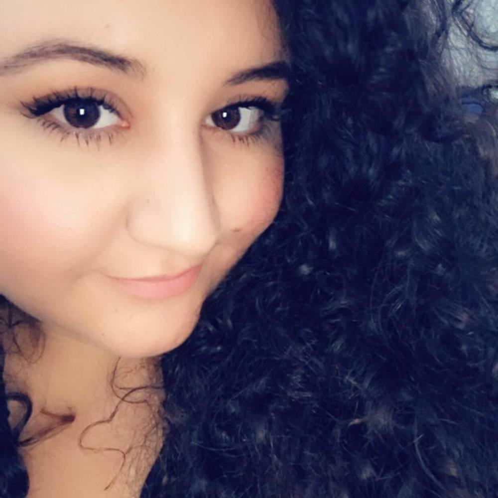 Meet your Posher, Sandra